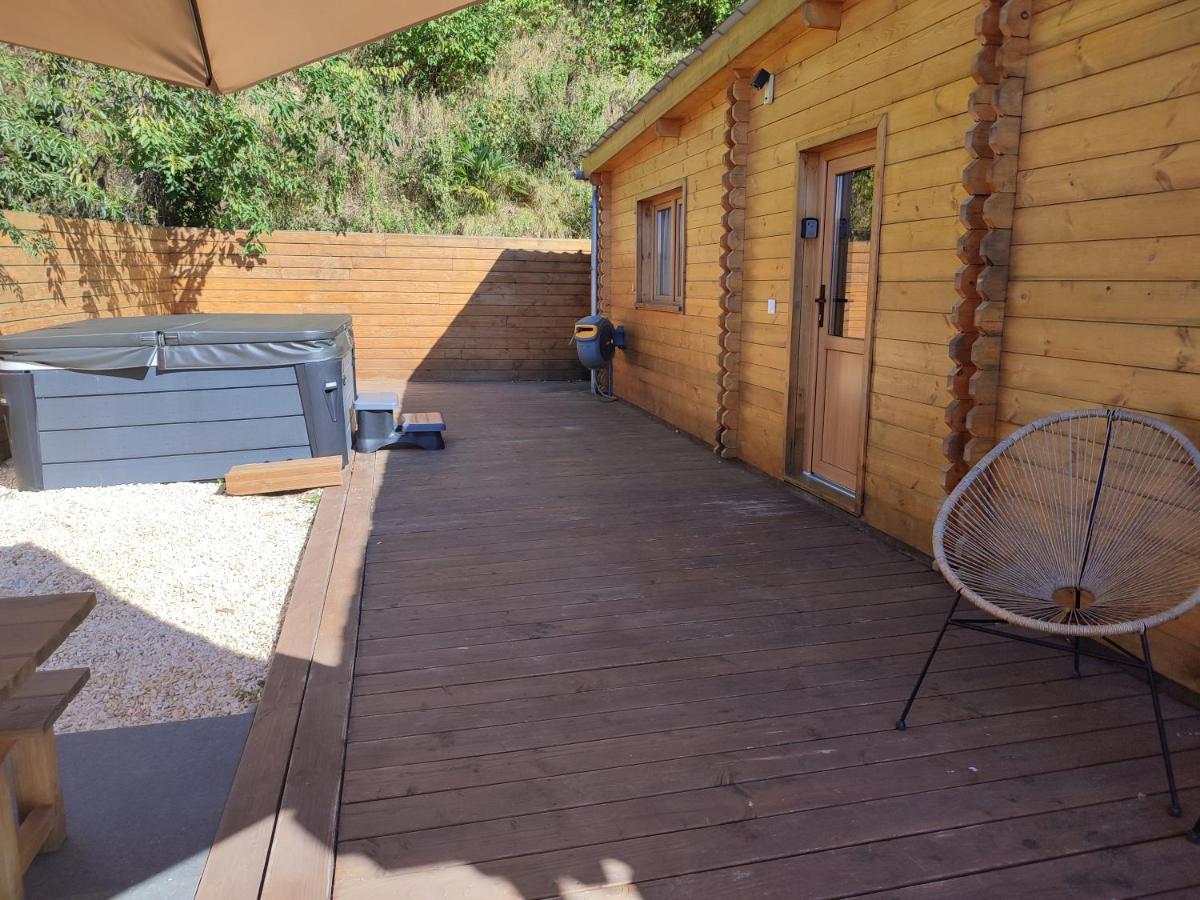 Le Chalet Jacuzzi Et Detente 4 Etoiles バニエール・ド・ビゴール エクステリア 写真